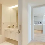 アパート Premium Flat W/ Balcony & Pool By Hostwise リスボン